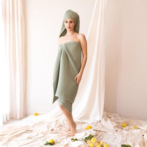 Sage Green Towels in Turkish Cotton Waffle Weave, Sage Bath Hand Towel Set, Eucalyptus Green Bathroom Towels, OEKO-TEX