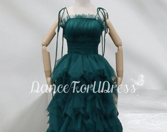 Custom ALine Spaghetti Straps Green prom gown,Party ball gown for wedding/prom,Floor-Length Bride dress,Solid Green tulle dress