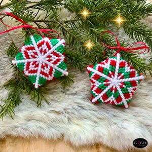 PDF Christmas Ornaments Stars Mistletoe, Plastic Canvas Needlework, 7 count pattern english Needlepoint