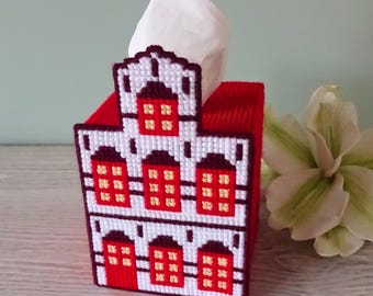 Plastic Canvas Tissue Box Cover Pattern: Red Canal House Needlepoint (PDF)