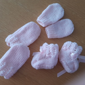Set scarpine e guanti per neonato - rosa