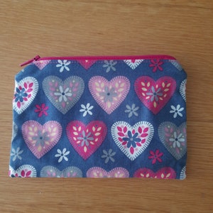 Hearts Coin Purse - pink zip