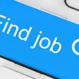 Puede incluir: Una tecla azul de teclado de computadora con el texto "Find job" y un icono de lupa.