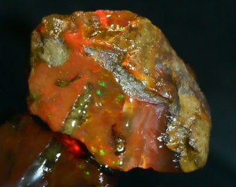 89.00 Cts Natural Opal Rough AAA Quality Ethiopian Welo Opal Raw 39X29 MM Untreated Large Size Opal Rough Fire Opal Jewelry Ring Gemstone
