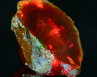 76.00 Cts Natural Opal Rough AAA Quality Ethiopian Welo Opal Raw 31X29 MM Untreated Large Size Opal Rough Fire Opal Jewelry Ring Gemstone