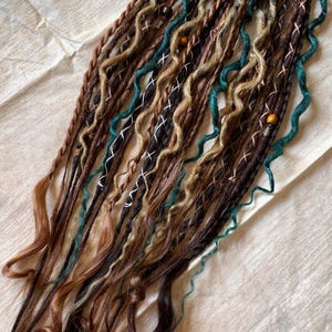 Boho Mystic Forest | handmade dreadlocks | custom made synthetic dreads | kanekalon | green brown darkbrown seagreen honey