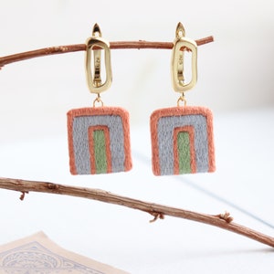 Embroidered arch earrings, pastel rainbow abstract arc earrings as minimalist modern jewelry image 2