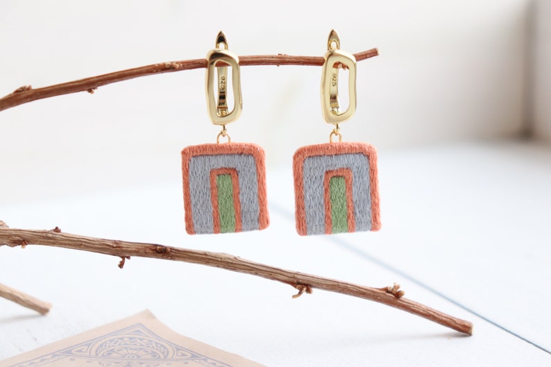 Embroidered arch earrings, pastel rainbow abstract arc earrings as minimalist modern jewelry image 2