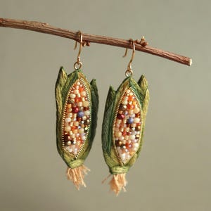 Dangle cute hand embroidered corn earrings, vegetable jewelry with beads, handmade food earrings, lightweight botanical gift for gardener