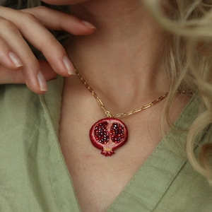 Fruit pomegranate necklace, dainty pomegranate jewelry, beaded embroidered plant necklace.