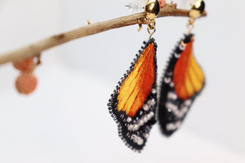 Monarch butterfly wings earrings, embroidered seed bead insect earrings mother gift. image 7