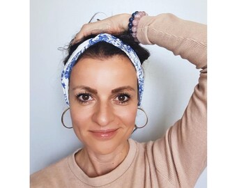 Luxurious white cotton headband with blue pattern, Weaved cotton turban, White blue twisted knot hair accessory, Spa blue ornaments turban