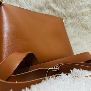 Umhängetasche aus Leder| Kosmetiktasche | Kulturbeutel| Umhängetasche aus Leder| Umhängetasche für Frauen |Kleine Handtasche für Frauen |Handtasche