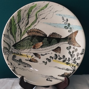 4 Pretty vintage &quot;fish&quot; plates in Gien earthenware