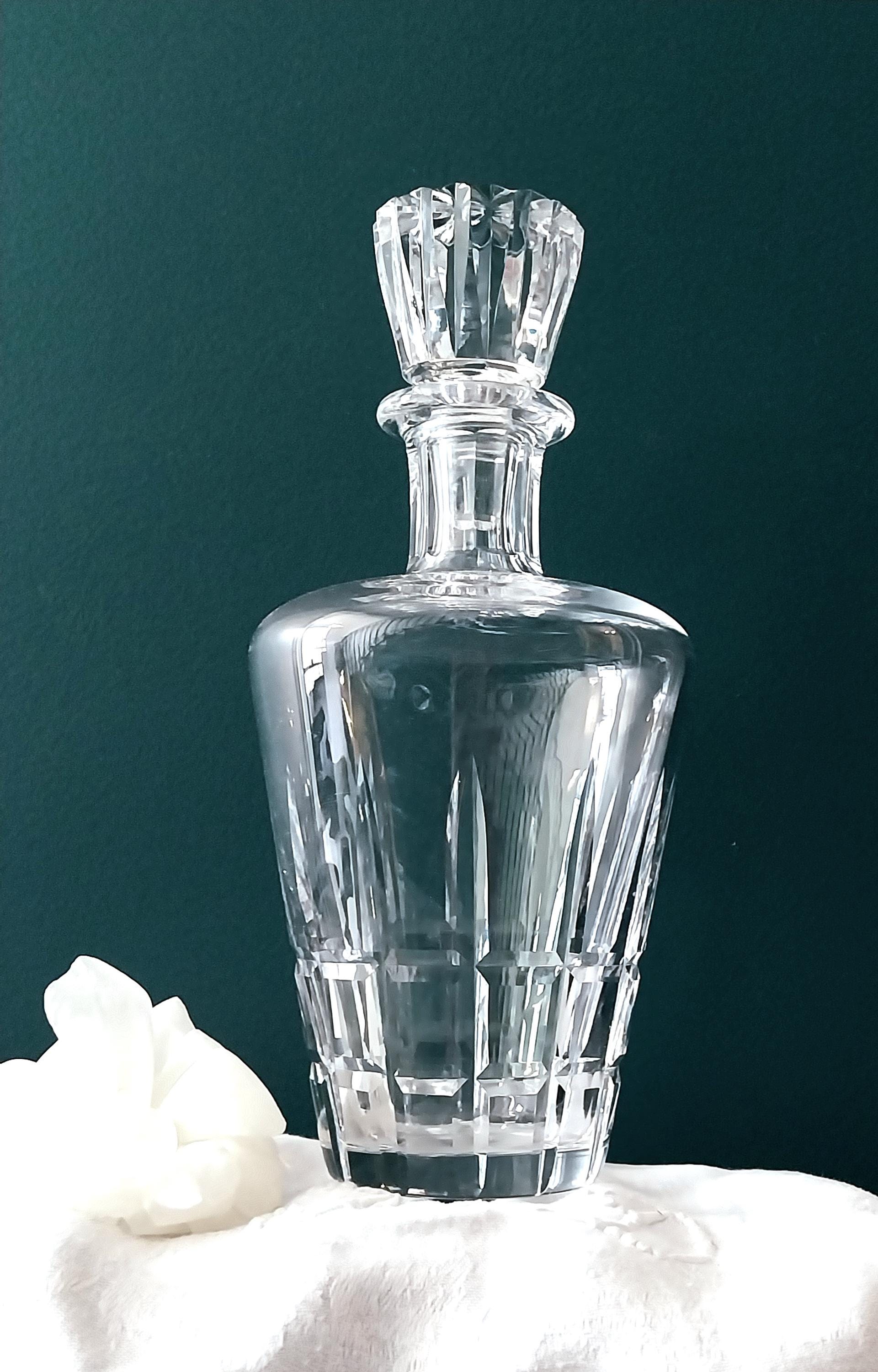 アンティーク ロレーヌ十字☨ エナメル碧 手描き金彩クリスタルデキャンタ Glass Vase by CLAUDE MORIN A refined glass vase by French