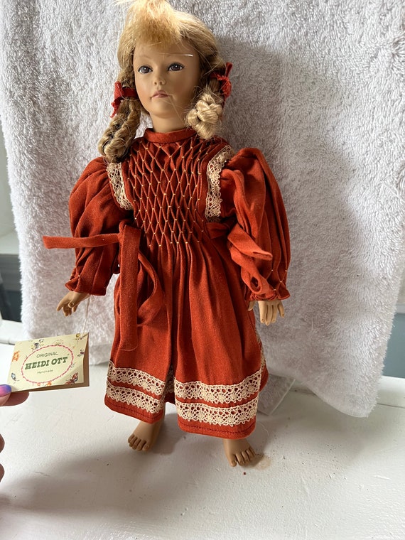 Vintage Heidi Ott Handarbeit Doll