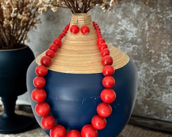 Collier/ boucles d’oreilles. Collier perles bois africain. Collier ethnique. Collier jaune, blue, rouge,  noir, verte, orange, multicolore.
