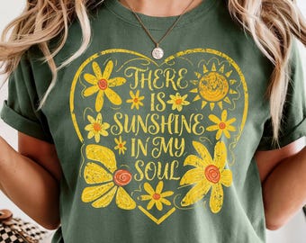 Comfort Colors Sunshine In My Soul T-Shirt, Retro Boho Heart Flower Tee