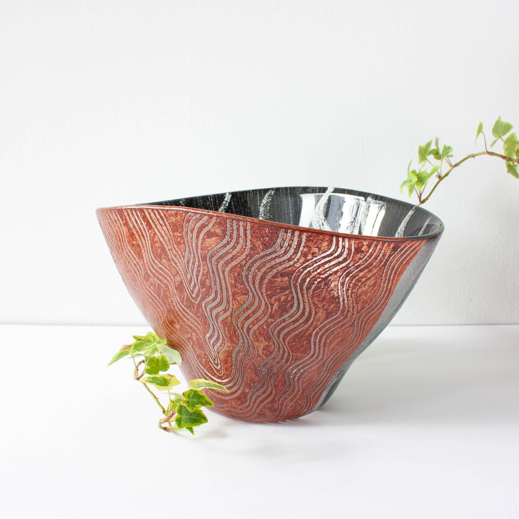 コスタ・ボダ「トンガ」ガラスボウル、モニカ・バックストローム作