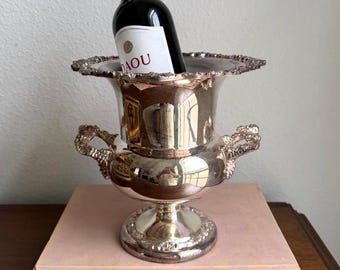 Vintage Silverplate Wine/Champagne Cooler with Liner // Silverplate urn champagne bucket