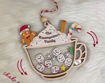 パーソナライズされたマシュマロファミリーシェイカーオーナメント、ジンジャーブレッドファミリーオーナメント2025、カスタムハウスクリスマスオーナメント、家族へのギフト