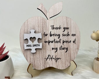 Personalized Desktop Teacher Apple Sign, Mini Apple Sign for Teachers, Gifts for Teachers, Teacher Desk Sign Personalized, Teacher Gift