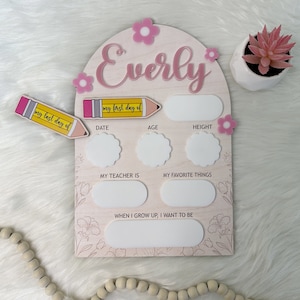 Letrero personalizado para el primer día de clases, letrero para el primer día de jardín de infantes, letrero para el primer día de preescolar, letrero para el regreso a clases, letrero para el primer y último día.