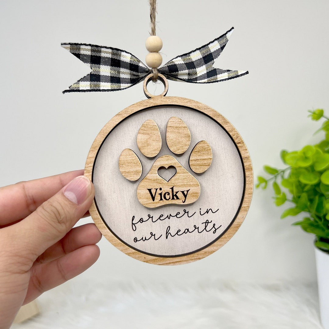 Pet Memorial Ornament, Paw With Name Christmas Ornament, Custom Name ...