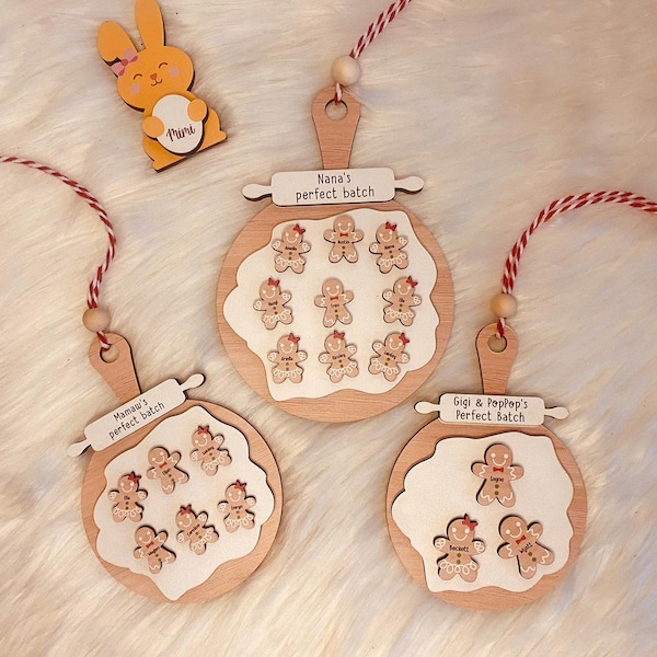 Addobbo natalizio personalizzato in pan di zenzero 2025, lotto perfetto per nonna e nonno, addobbo per biscotti, addobbo personalizzato per la famiglia di biscotti