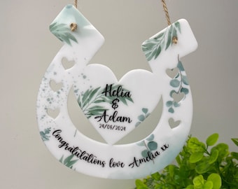 Benutzerdefinierte Hochzeitsgeschenk, glückliches Hufeisen Hochzeitsgeschenk, Verheiratet Geschenke, Hochzeit Ornament, Personalisieren Mann und Frau Liebe, Mr & Mrs Geschenk