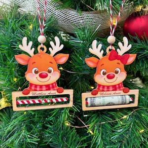 Personalized Reindeer Money Holder Christmas Gifts, Here’s A Few Bucks for Christmas, Santa Money Holder, Christmas Cash holder Xmas Gift