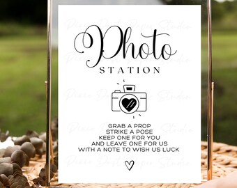 Printable Selfie Station Sign Green Wreath Photo Booth Sign - Etsy