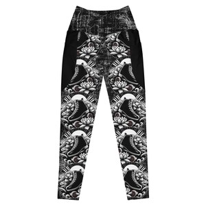 Rhythm Skater Crossover Leggings with Pockets – High-Waisted, Stretchy, & Stylish Roller Skate Apparel