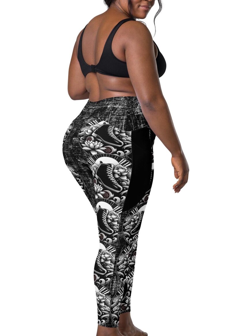 Rhythm Skater Crossover Leggings with Pockets – High-Waisted, Stretchy, & Stylish Roller Skate Apparel