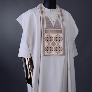 Embroidered Agbada: African Men&#39;s Wedding Attire
