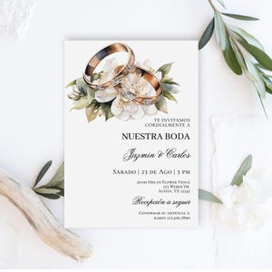 Weiß Floral Verlobungsringe Spanische Hochzeitseinladung, Invitación para Boda en español con anillos