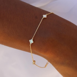 14k Solid Gold Mini Dainty Clover Bracelet, Flower, Adjustable from 7&quot; to 7.5&quot; 1mm Cable Chain, Gift, Authenticity Stamp, Lobster Clasp