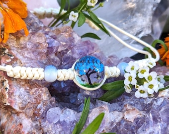 Pressed Flower Bracelet: Epoxy Resin, Macrame Cord, Adjustable Boho Jewelry