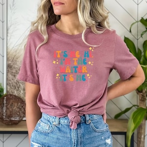 Waiter Gift Tshirt, Gift for Waiter, Funny Waiter Top, Waiter Shirt, Waiter Tee, Waiter Gift top, Its me. Hi. Im the Waiter
