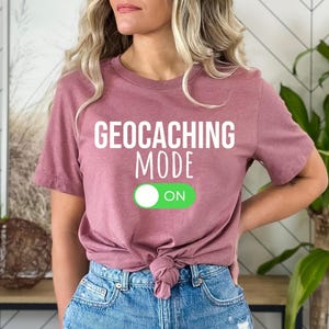 Camiseta de búsqueda del tesoro, regalo para geocachers, camiseta de geocacher, camiseta de geocaching, camiseta divertida de geocaching, modo geocaching, regalo para geocachers