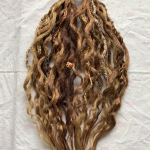 Wavy Synthetic Dreadlock Extensions: Copper, Honey Blonde & Brown Mix, dreads from Kanekalon