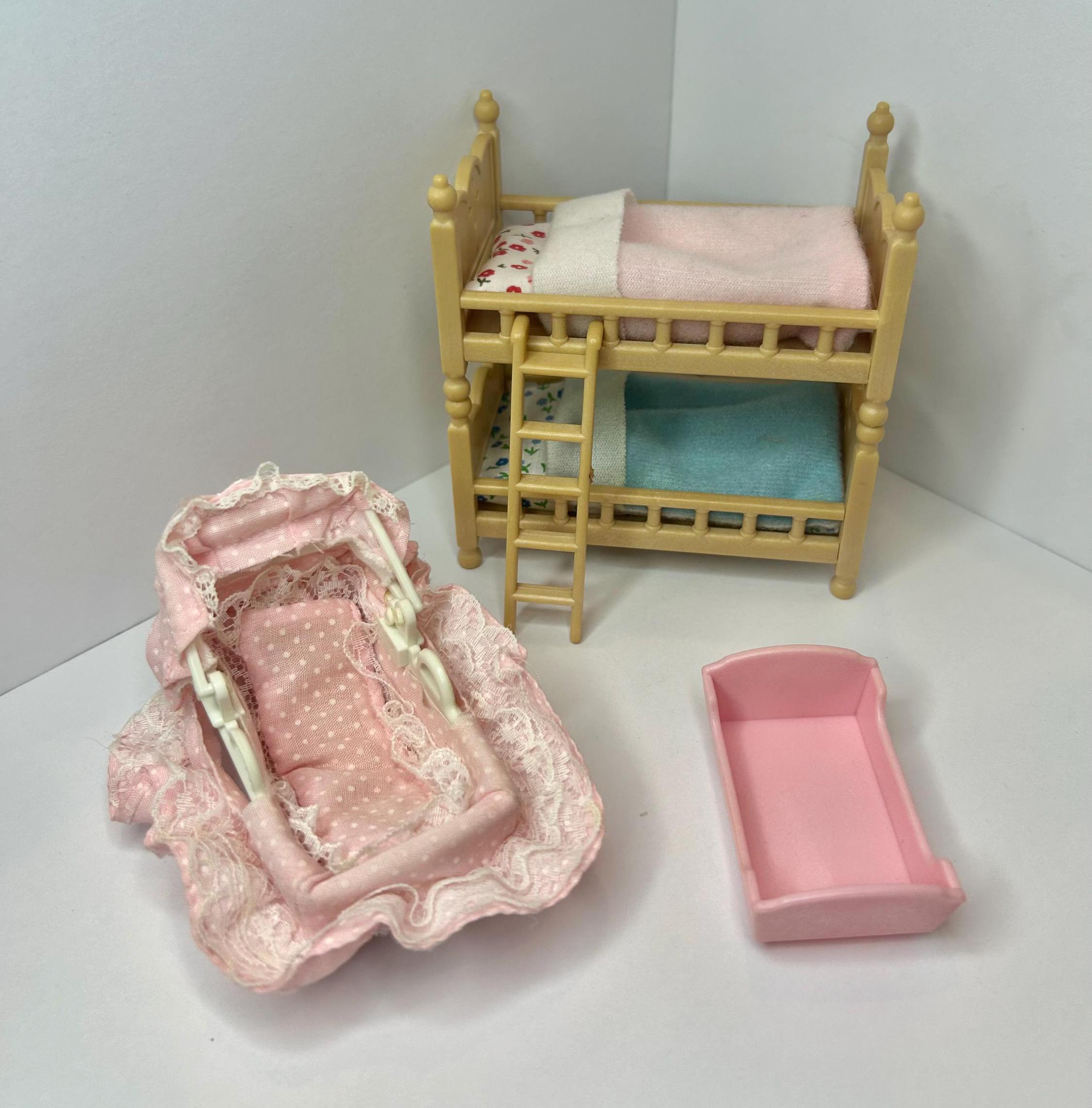 Calico Critters Bed Crib Lot ~ Sylvanian Families | Calico Critter ~ Vintage | Collectible | Rare Retired Furniture