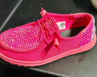 women’s hey dude-bedazzles hey dudes- electric pink loafers