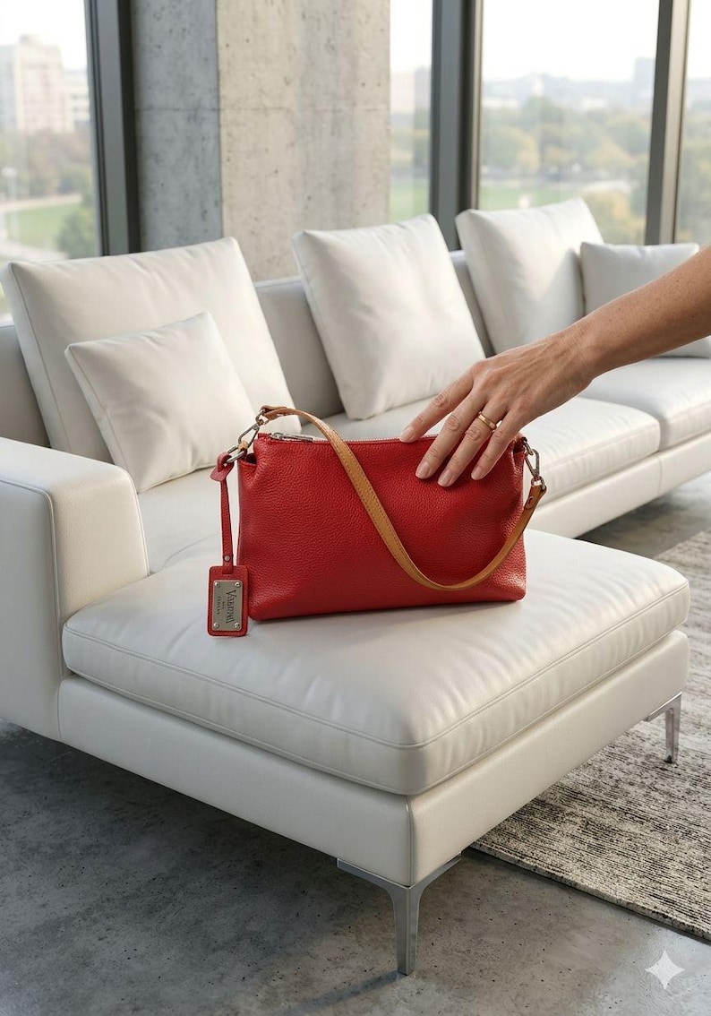 Valentina Rot Pebbled Leder Umhängetasche Clutch Silber Hardware Top Zip Made in Italy Neu Zustand Bild 1