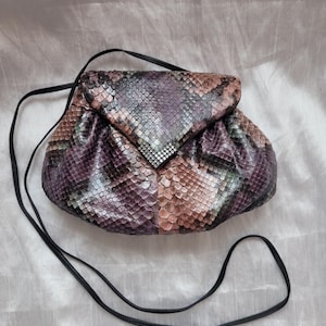 Bolso de noche estilo Art Decó hecho a mano con piel auténtica Shake Skin con pedrería estilo vintage, de La Casa Scarpe Boutique, forro de piel, Towanyy, EE. UU.