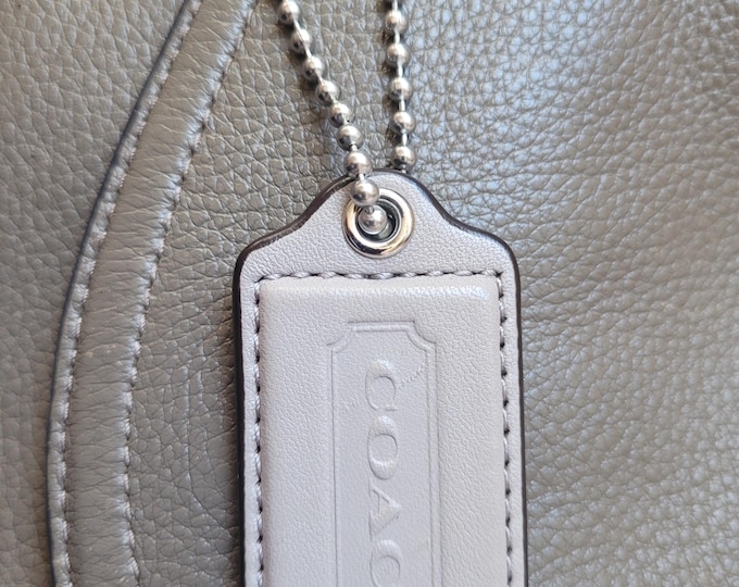 Coach Hang Tag Large Cream Pearl Ivory Beige Smooth Leather Finish ...