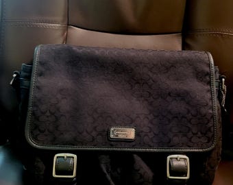 Coach Signature Messenger Travelling Laptop Bag Crossbody Strap Combination Black Canvas Laptop Silver tone Hardware Style F70293