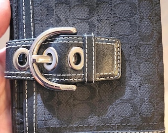 Vintage Coach Signature Canvas Large Silver Buckle Credit Card Wallet Snap Closure Black Leather Interior and Trim Unisex