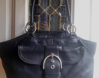 Vintage Coach Legacy Black Leather Flap Shoulder Bag F14742 Brass