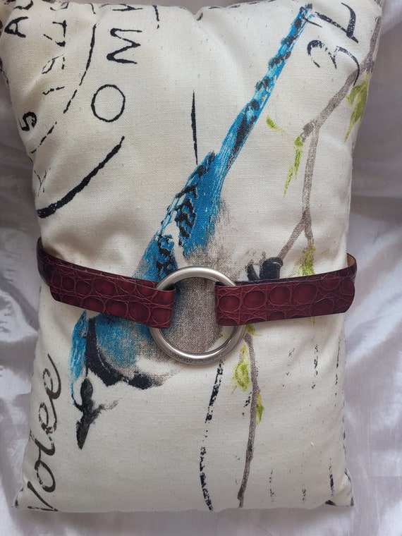 Donald J Pliner Belt Premium Italian Calf Leather Size M  display picture 1